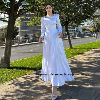 Balta Satīna Līnijas Kāzu Kleitas Ar Garām Piedurknēm Kvadrātveida Kakla Dubaija Musulmaņu Balli Puse Kleita Eleganta Oficiāla Vakara Tērpi